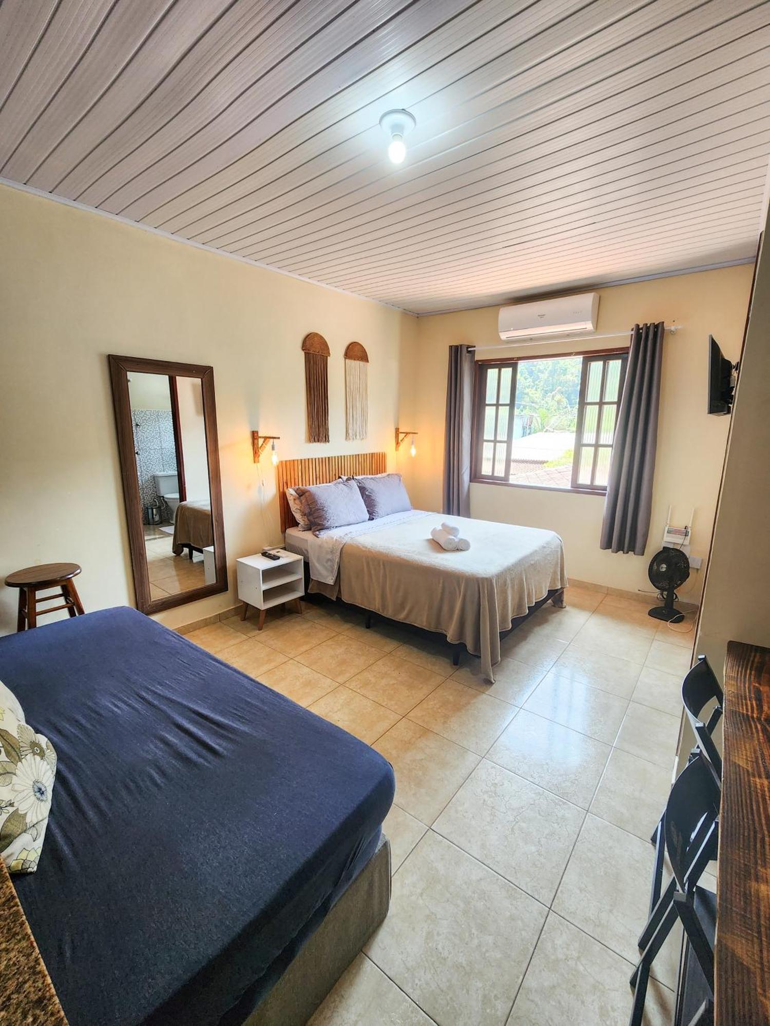 Explorer Tours - Loft Com Cozinha Centro Abraao Exterior photo